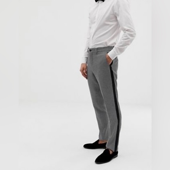 Jack & Jones Premium slim fit tuxedo with velvet lapel in gray black - Picture 2 of 9